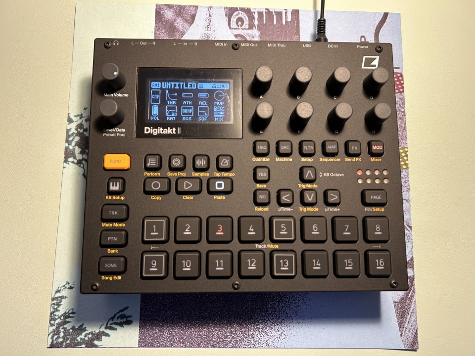 Elektron Digitakt II de segunda mano · Foto 1 de 7 · Madrid · 775 €