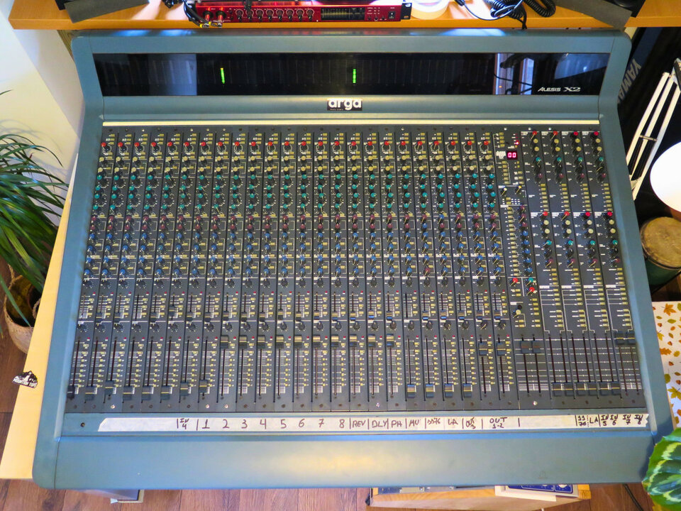 Mesa de mezclas Alesis x2 - 1994