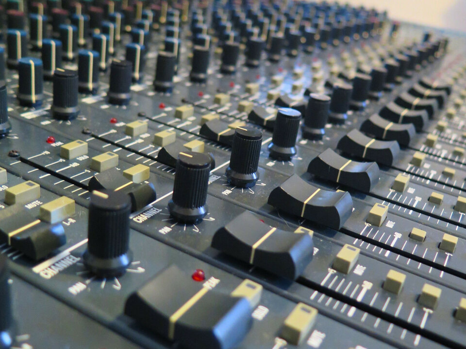 Mesa de mezclas Alesis x2 - 1994