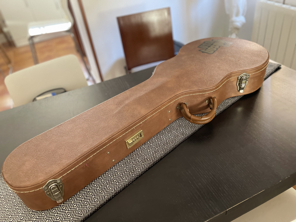 Gibson Les Paul Classic 1996 (Era Good Wood) + Estuche - 100% Original de segunda mano · Foto 9 de 9 · Madrid · 2190 €