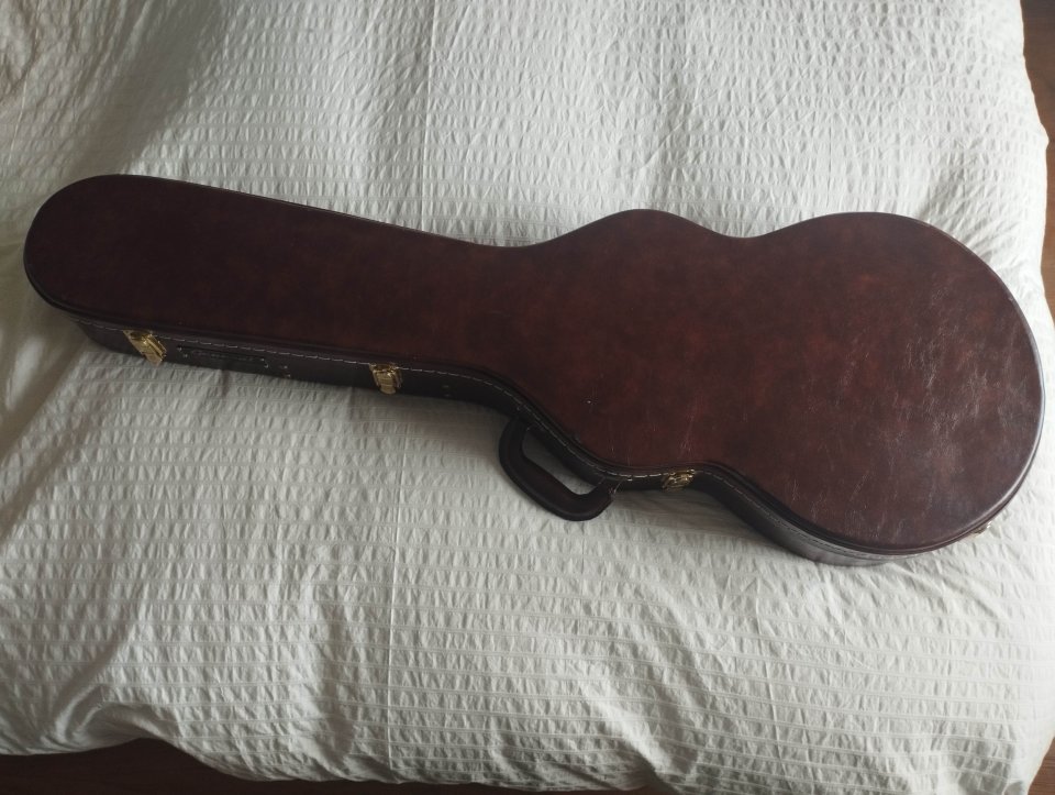 Guitarra General Vintage Tone Hollow King de segunda mano · Foto 6 de 10 · Madrid · 2100 €