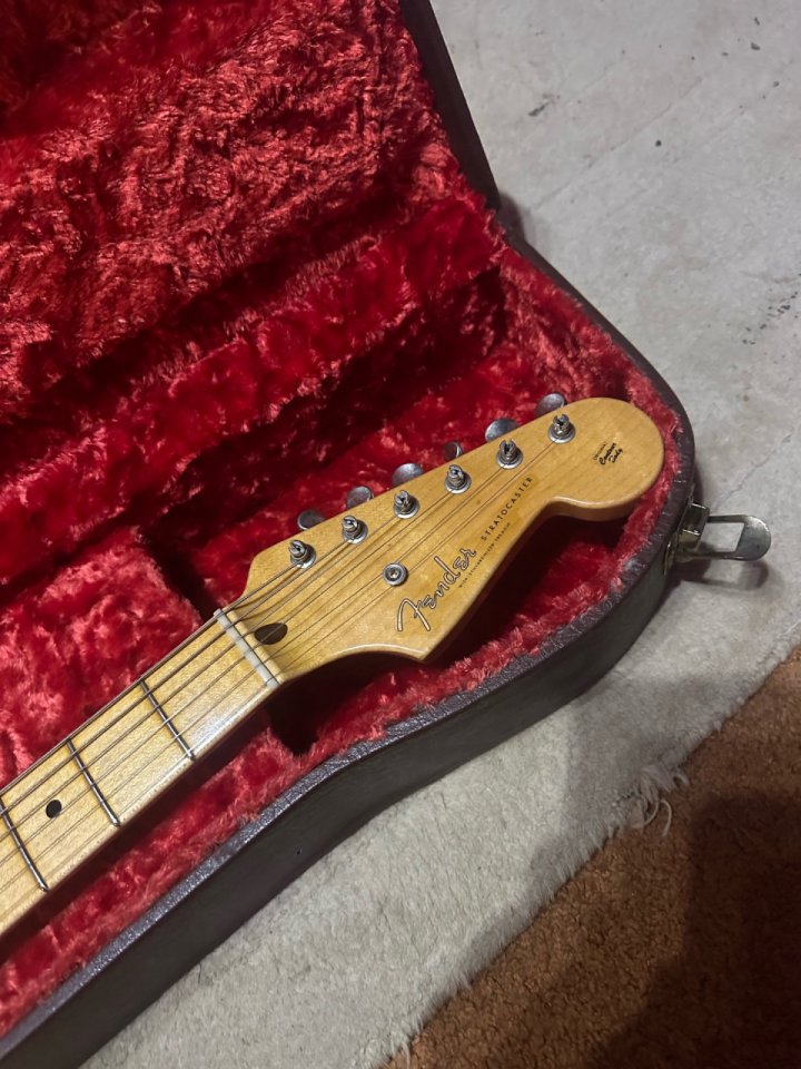 Fender Stratocaster John Cruz 54