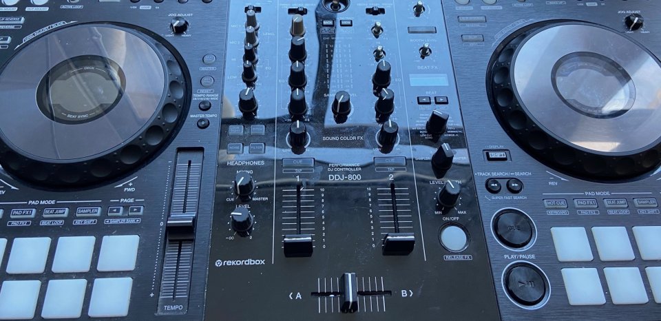 Reparación equipos audio y dj profesional