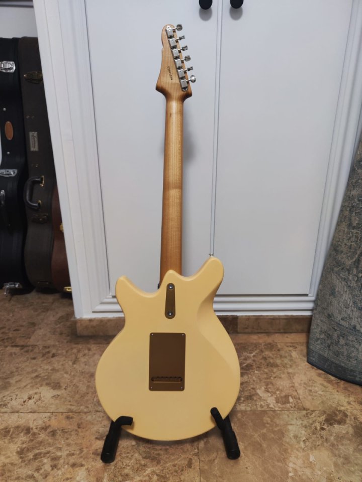 EASTMAN FullerTone DC'62 Desert Sand