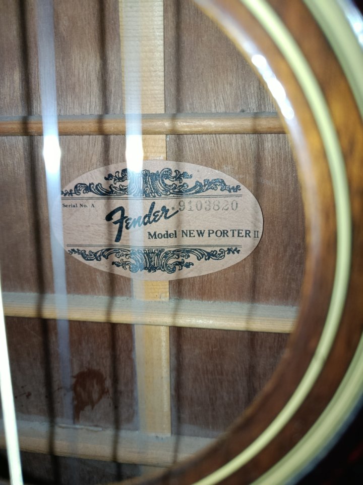 Guitarra Fender NewPorter Acústica 80s de segunda mano · Foto 6 de 10 · Alicante · 800 €