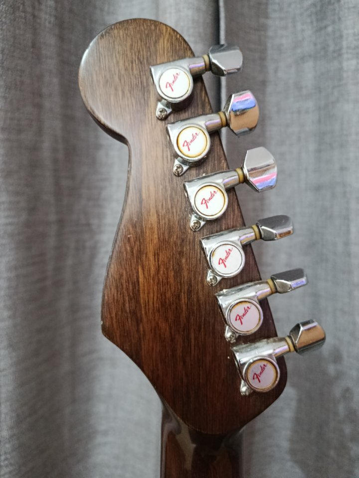 Guitarra Fender NewPorter Acústica 80s de segunda mano · Foto 7 de 10 · Alicante · 800 €