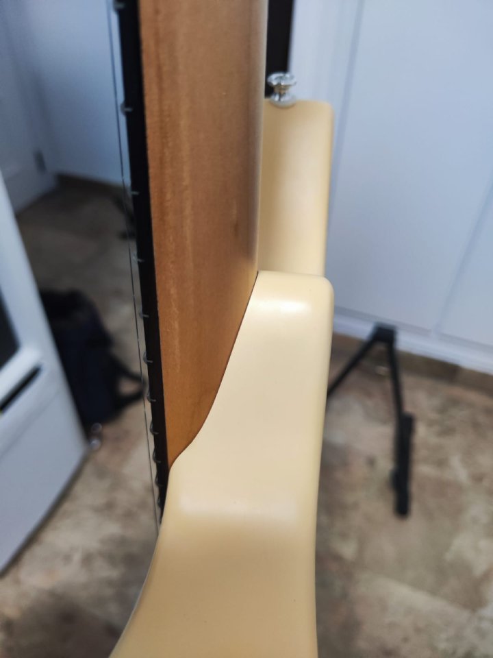 EASTMAN FullerTone DC'62 Desert Sand