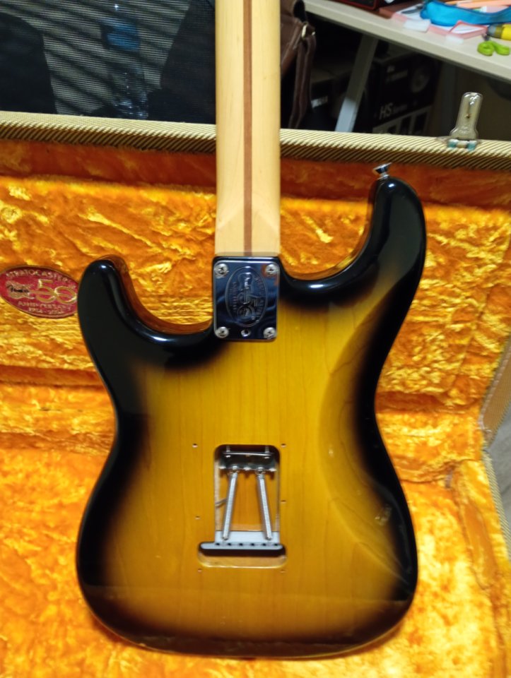 Fender 50th Anniversary American Series Stratocaster de segunda mano · Foto 8 de 10 · Illes Balears · 1500 €