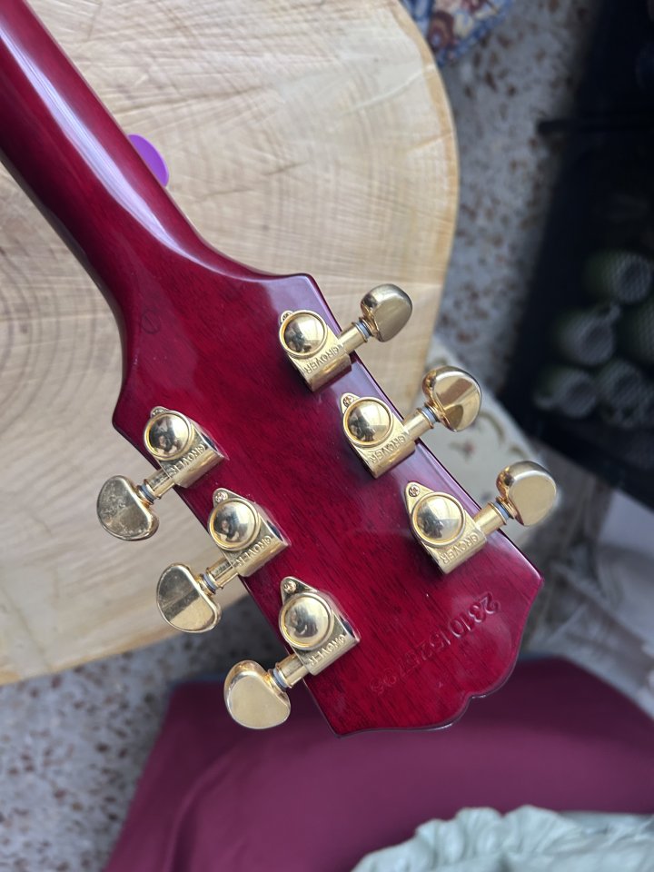 Epiphone Alex Lifeson Les Paul Custom Axcess Ruby de segunda mano · Foto 3 de 9 · Valencia · 900 €