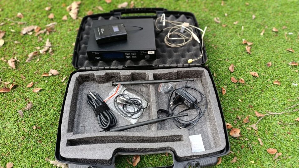 T.bone Free Solo PT UHF Inalámbrico de segunda mano · Foto 2 de 6 · Barcelona · 120 €