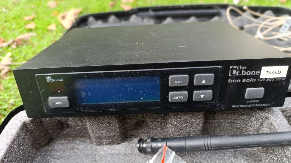 T.bone Free Solo PT UHF Inalámbrico de segunda mano · Foto 3 de 6 · Barcelona · 120 €