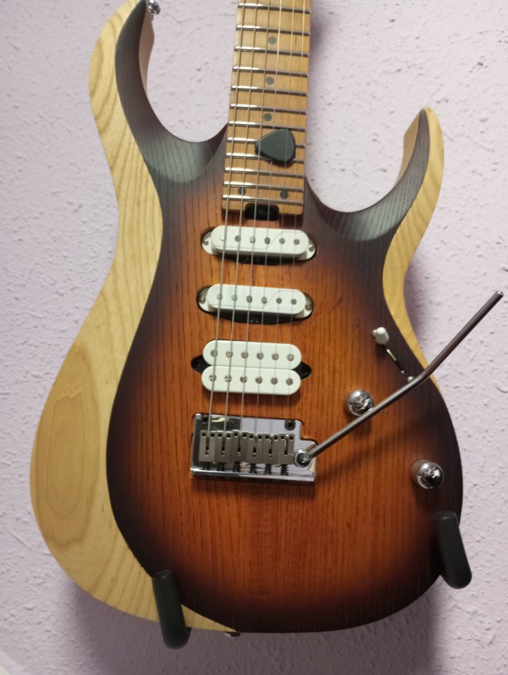 Cort triality x700 como nueva de segunda mano · Foto 3 de 10 · Bizkaia · 750 €