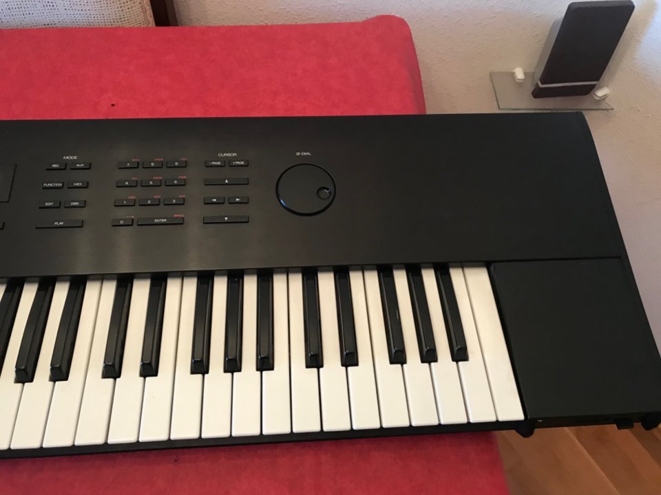 Roland S-50 Sampler + extras