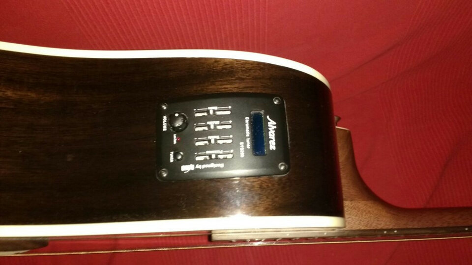 Electro acústica Álvarez RD 27 CE de segunda mano · Foto 4 de 5 · Sevilla · 150 €