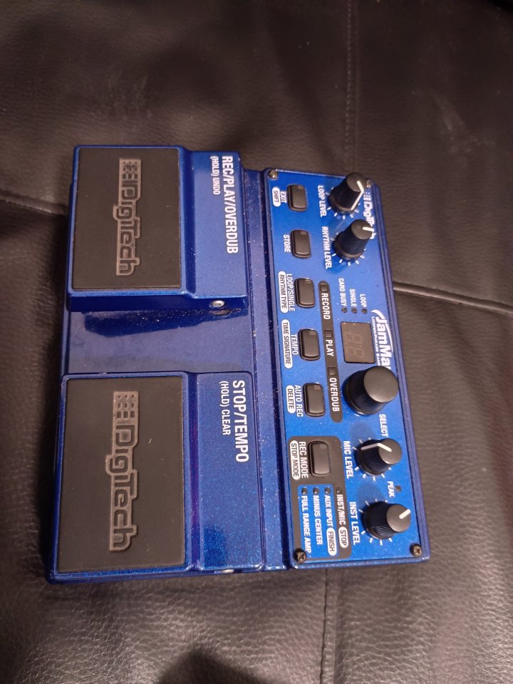 Pedal Digitech jamman looper de segunda mano · Foto 3 de 5 · Málaga · 100 €