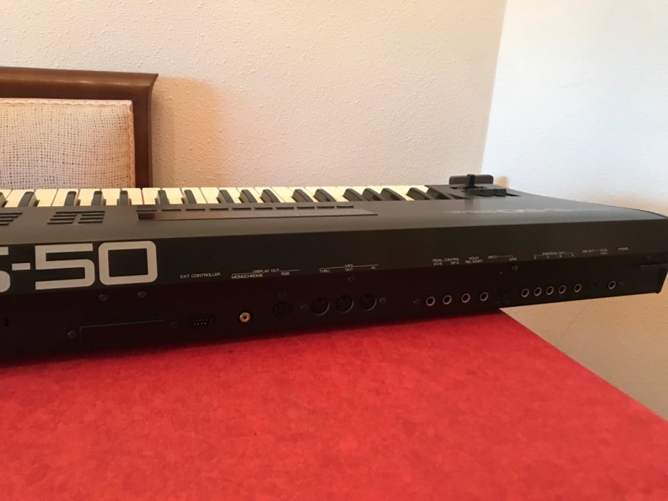 Roland S-50 Sampler + extras