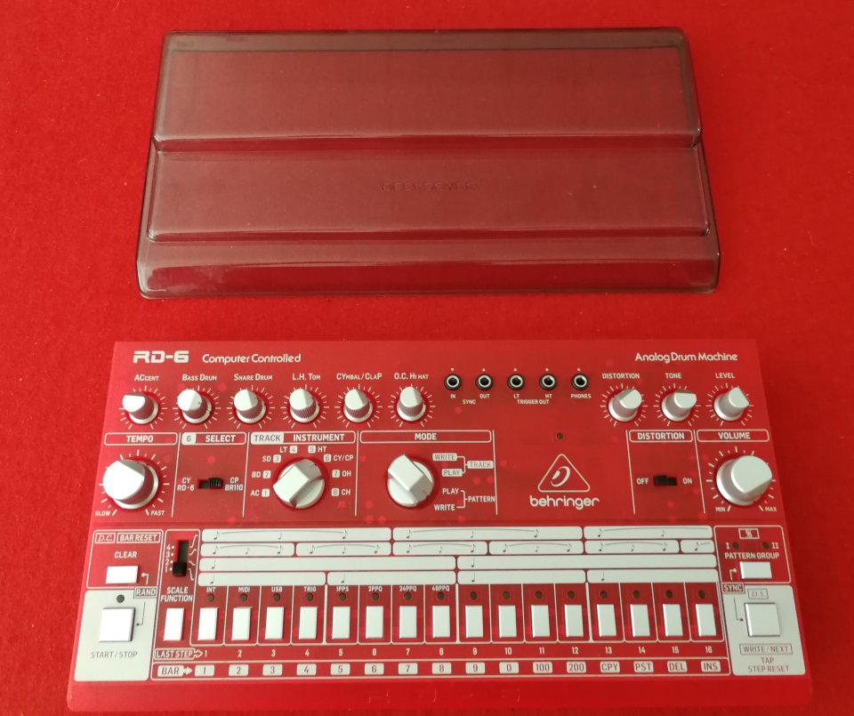 Behringer RD6 SB + Decksaver
