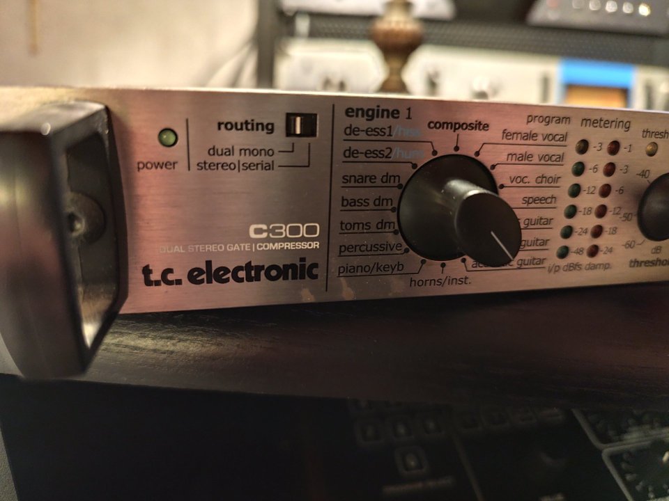 TC Electronic C300 de segunda mano · Foto 1 de 4 · Pontevedra · 60 €