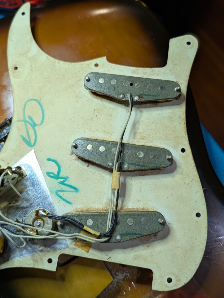 Fender USA Stratocaster 1974 de segunda mano · Foto 9 de 10 · Zaragoza · 4375 €