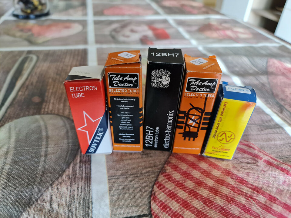 Varios modelos de válvulas