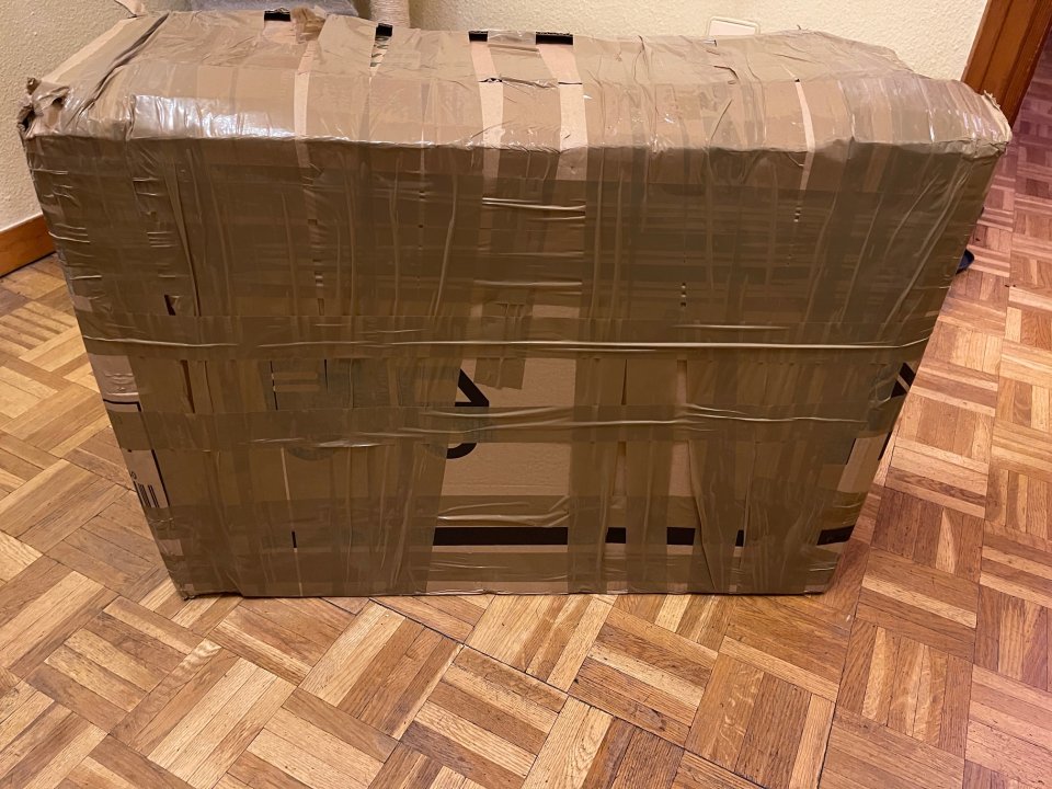 Pantalla 2x12 harley benton con v30 nueva a estrenar