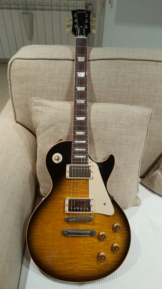 Gibson Les Paul Custom shop R9 50 Aniversario de segunda mano · Foto 3 de 10 · Madrid · 5000 €