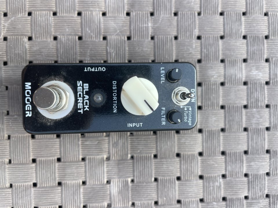 Pedales Guitarra de segunda mano · Foto 1 de 10 · Málaga · 115 €
