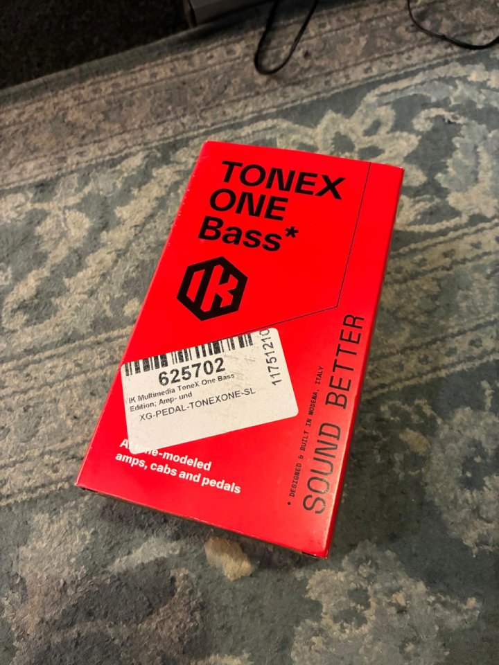 IK Mutimedia TONEX One Bass de segunda mano · Foto 3 de 4 · Araba · 130 €
