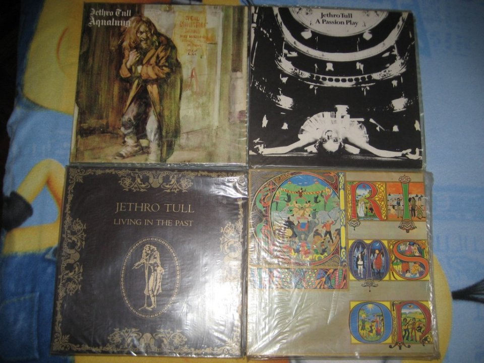 151 Vinilos por Guitarra. III