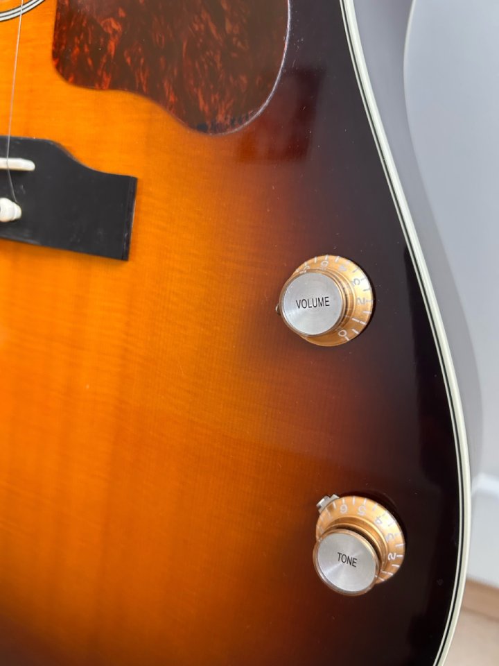 Guitarra Electro Acústica Sigma JM-SG160E de segunda mano · Foto 2 de 7 · Barcelona · 390 €