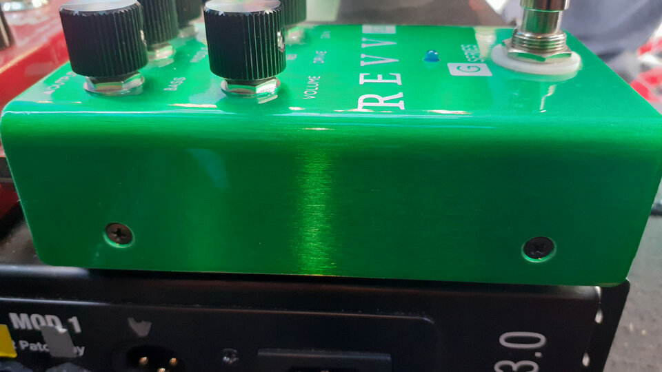 REVV G2 pedal boost/overdrive/distorsión