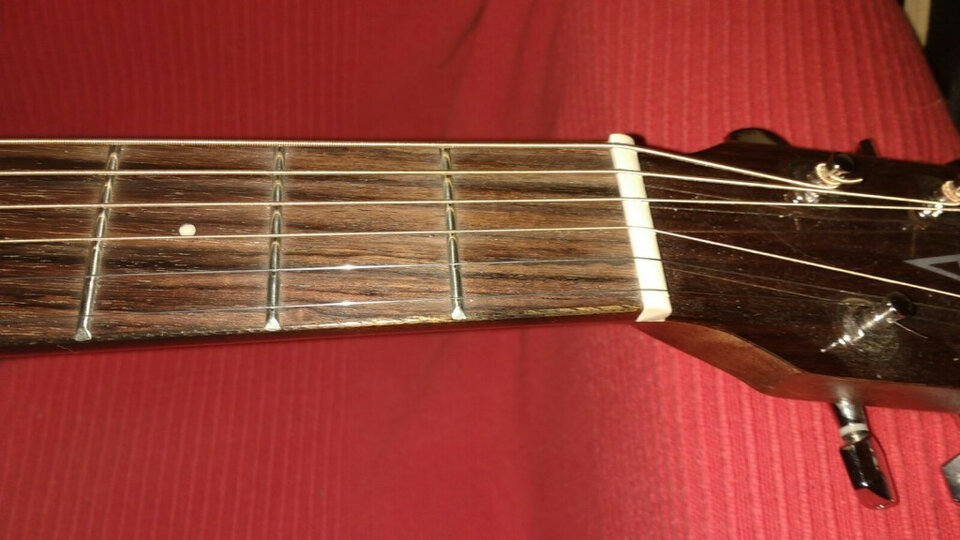 Electro acústica Álvarez RD 27 CE de segunda mano · Foto 5 de 5 · Sevilla · 150 €