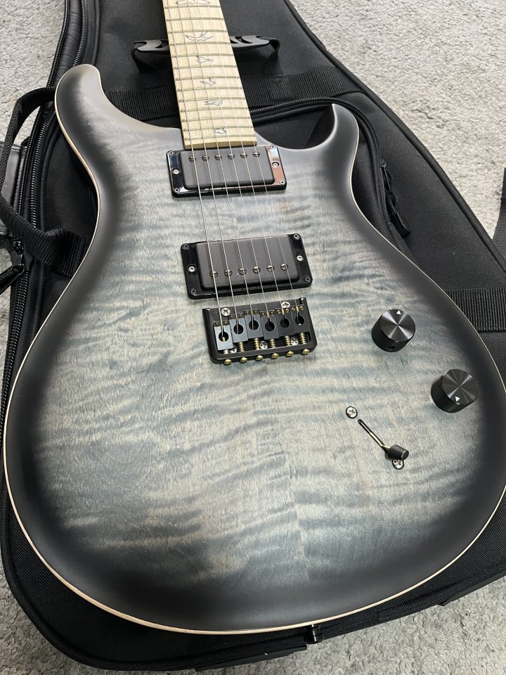 Prs ce DW hardtail limited edition Dustie Waring BTBM USA de segunda mano · Foto 1 de 9 · Valencia · 2800 €