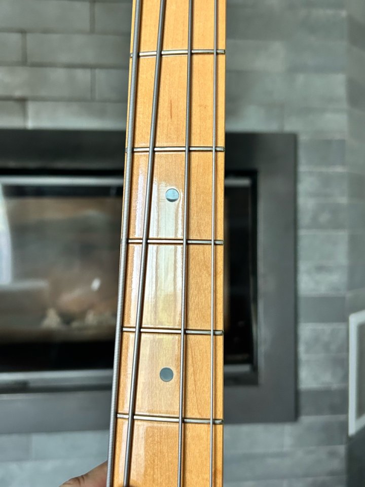 Fender Vintera 50s Precision Bass de segunda mano · Foto 2 de 10 · Madrid · 1000 €
