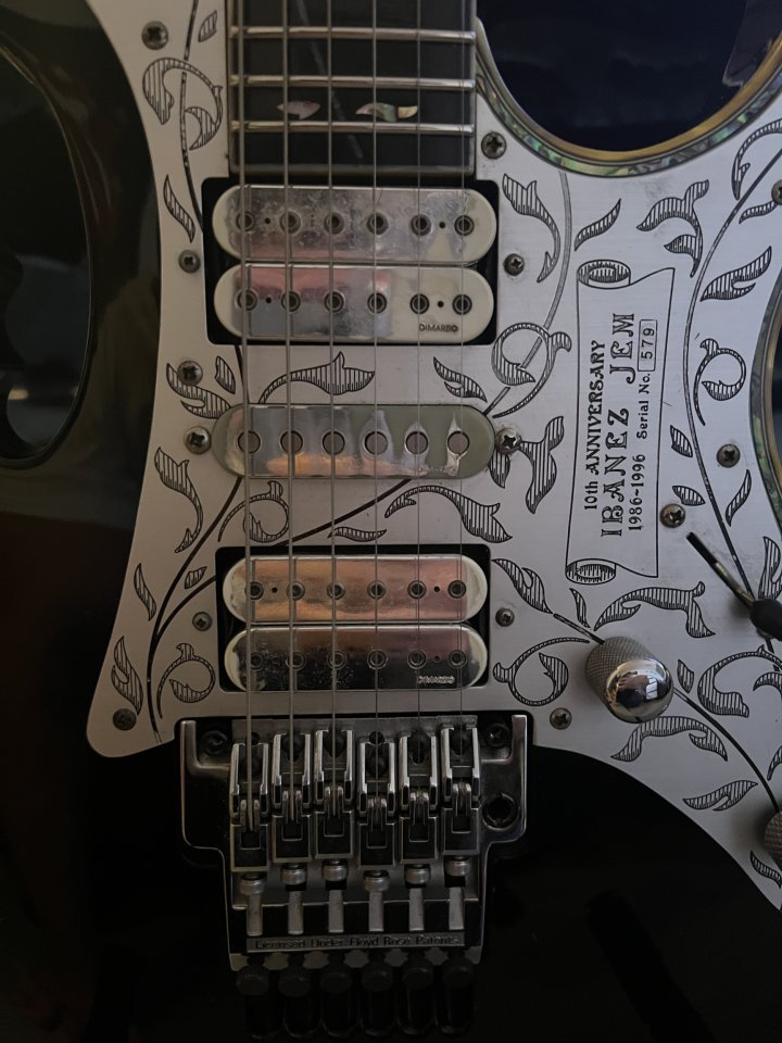 Ibanez JEM 10th Anniversary de segunda mano · Foto 5 de 7 · Madrid · 6900 €