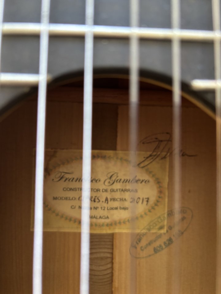 Guitarra Flamenca Ciprés Macizo Gambero 2017 de segunda mano · Foto 3 de 3 · Barcelona · 1799 €
