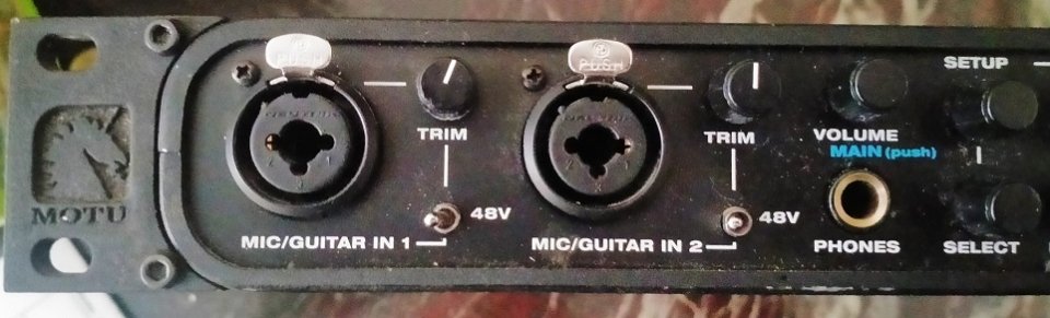 Motu 828 MKII FW de segunda mano · Foto 1 de 5 · Salamanca · 125 €
