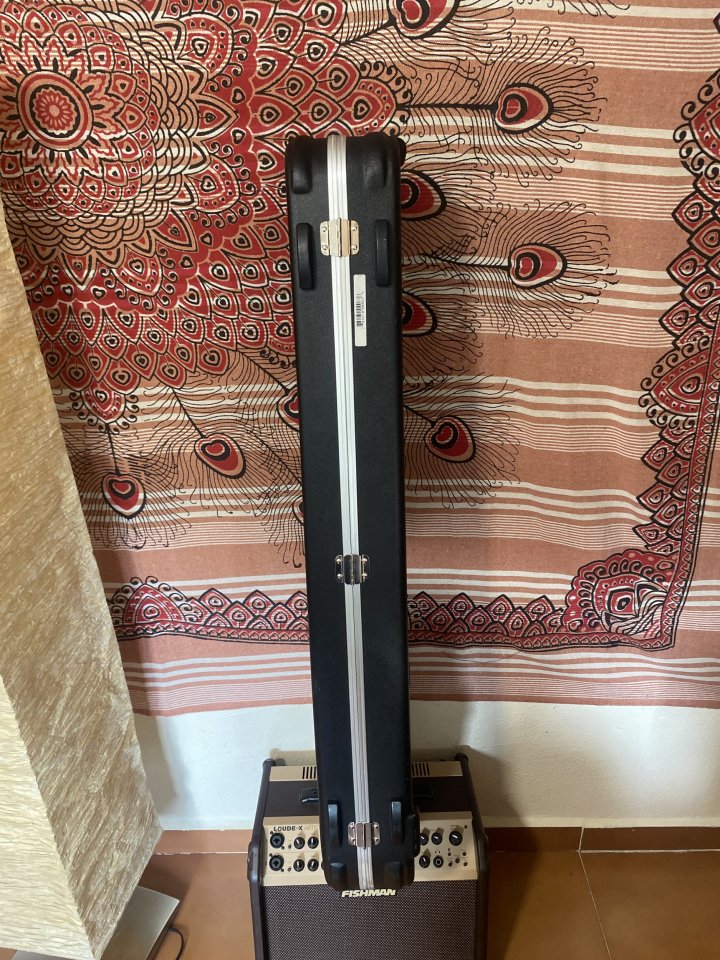 Estuche SKB de segunda mano · Foto 4 de 6 · Madrid · 100 €