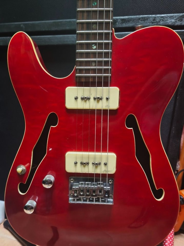 Guitarra zurda Harley Benton TE-90QM LH en color Trans Red. de segunda mano · Foto 1 de 10 · Alicante · 150 €
