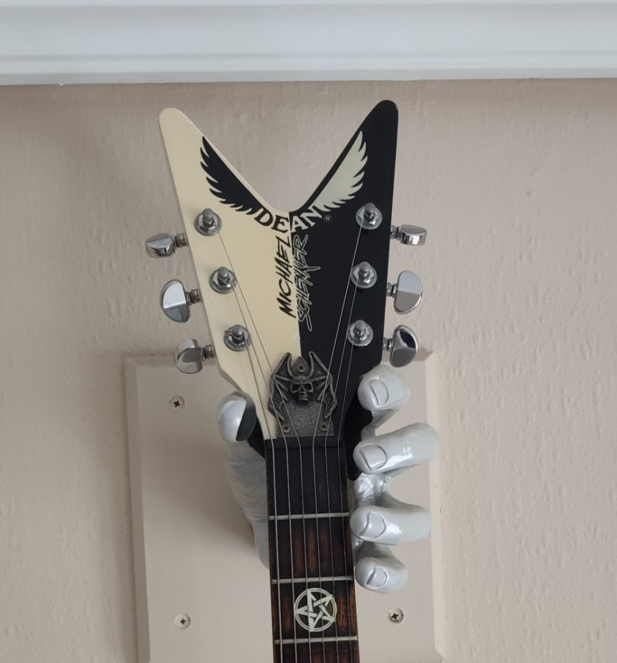 Soporte para guitarra de segunda mano · Foto 6 de 10 · A Coruña · 55 €