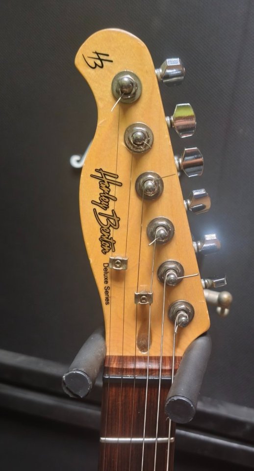 Guitarra zurda Harley Benton TE-90QM LH en color Trans Red. de segunda mano · Foto 5 de 10 · Alicante · 150 €