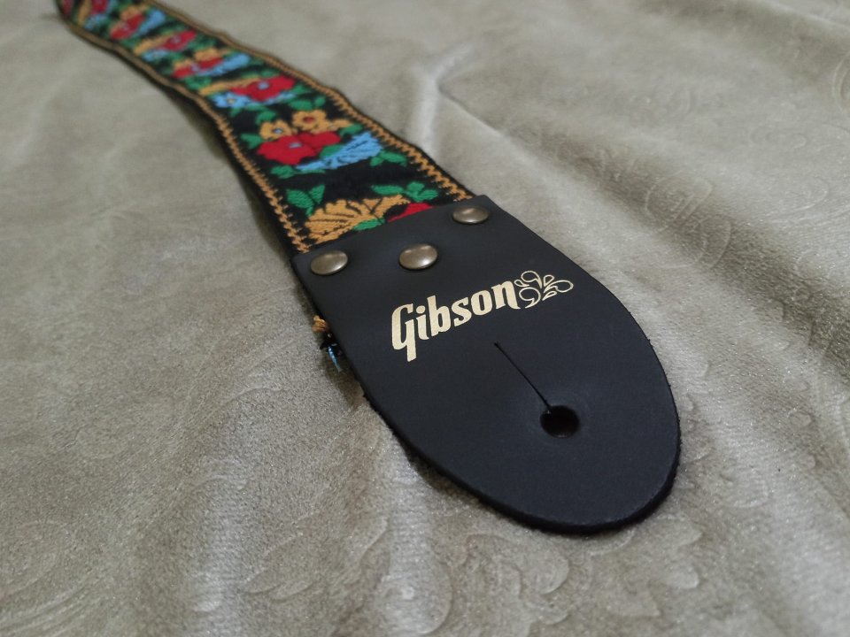 Auténtica correa Gibson, reedición de las míticas de los años 60