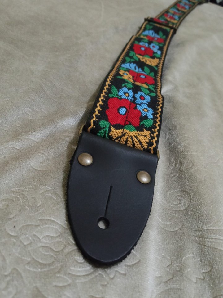 Auténtica correa Gibson, reedición de las míticas de los años 60