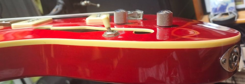 Guitarra zurda Harley Benton TE-90QM LH en color Trans Red. de segunda mano · Foto 7 de 10 · Alicante · 150 €