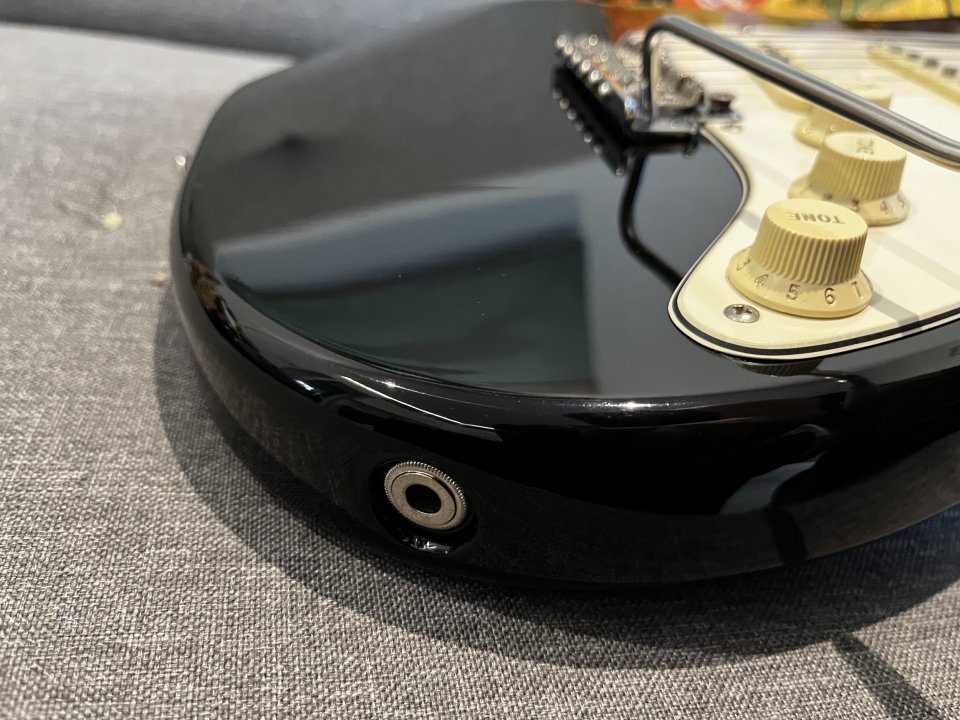 Partscaster cuerpo Squier hardware & electrónica Fender pala Reverse de segunda mano · Foto 6 de 8 · Sevilla