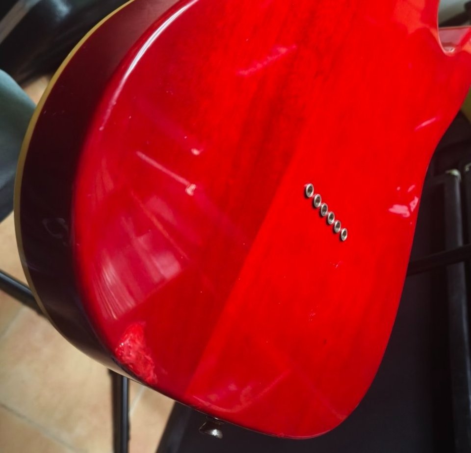 Guitarra zurda Harley Benton TE-90QM LH en color Trans Red. de segunda mano · Foto 10 de 10 · Alicante · 150 €