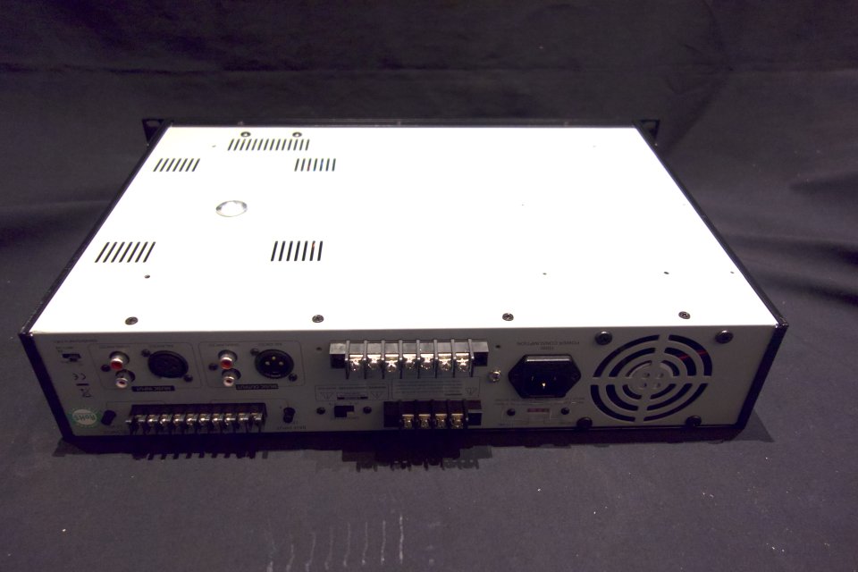 Amplificador Proel AUP120R 100V 120W