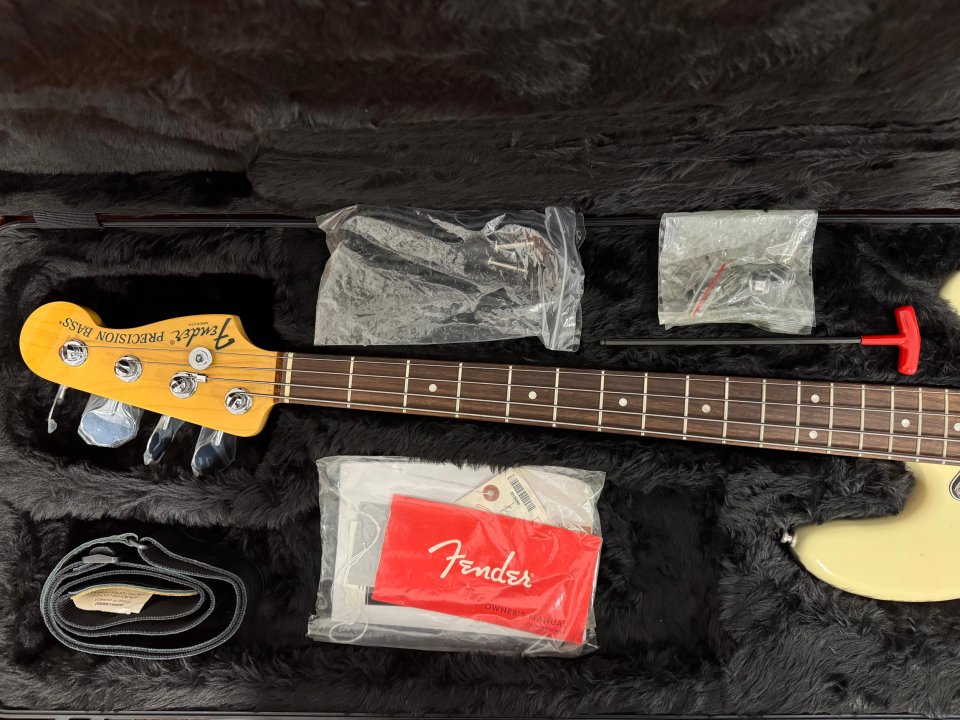 Fender Precisión Bass American Deluxe