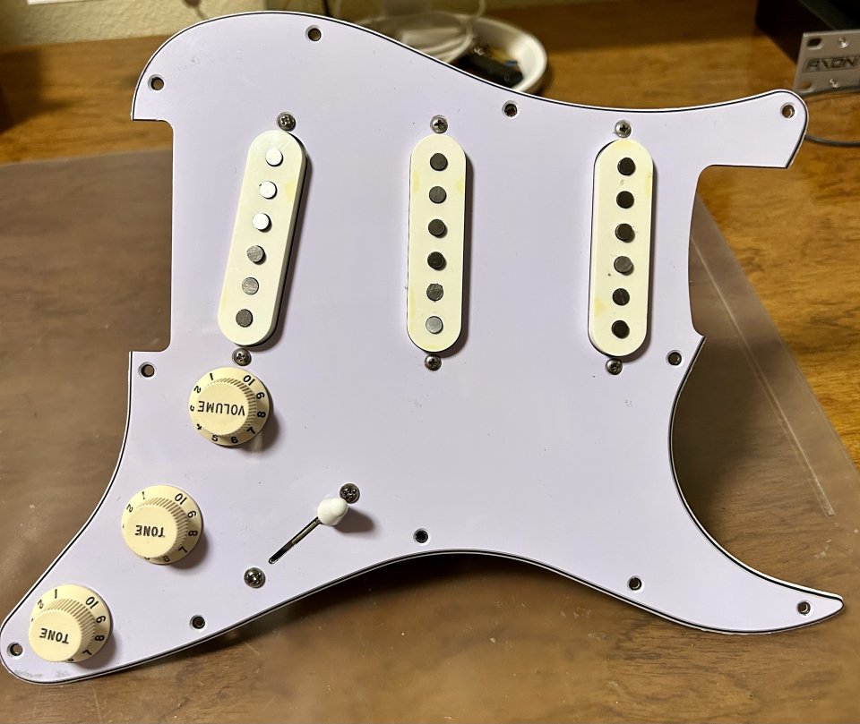 Golpeador completo para strato