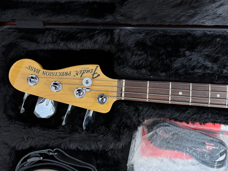 Fender Precisión Bass American Deluxe